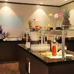 Hafenhotel Meereszeiten 4*