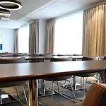 Hafenhotel Meereszeiten Hotel 4*