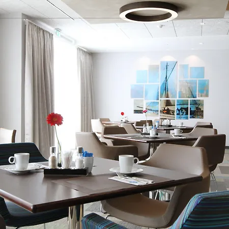 Hafenhotel Meereszeiten Szálloda Heiligenhafen