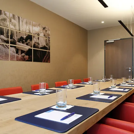 Hafenhotel Meereszeiten Hotel 4*