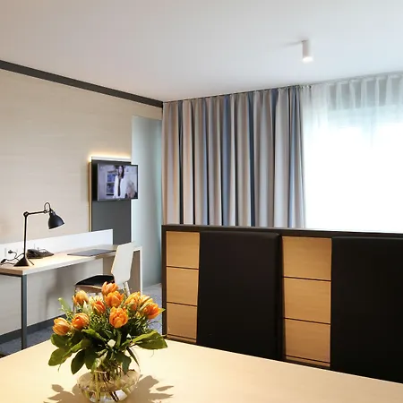 Hafenhotel Meereszeiten Szálloda Heiligenhafen