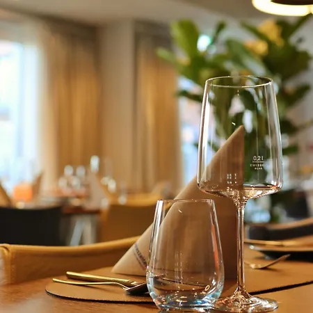 Hafenhotel Meereszeiten Hotell 4*