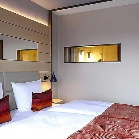 Hafenhotel Meereszeiten Hotel Heiligenhafen