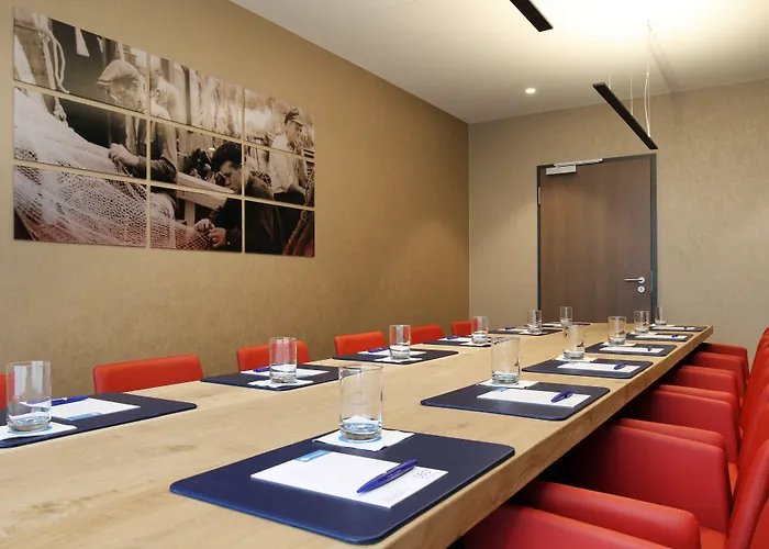 Hafenhotel Meereszeiten Hotel 4*