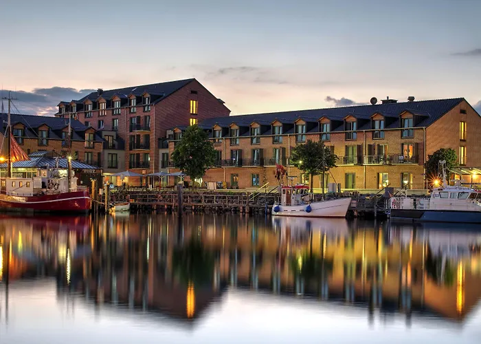 Hafenhotel Meereszeiten 4*