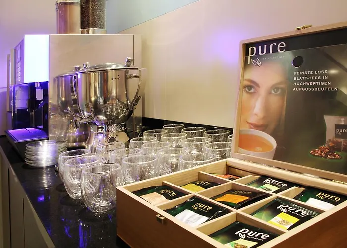 Hafenhotel Meereszeiten Hotel Heiligenhafen